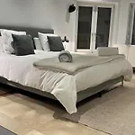 Villa Pool - Sauna - Cinema - Hot Tub - Sleeps 10 - Pets *