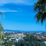 Pool - Sauna - Cinema - Hot Tub - Sleeps 10 - Pets * Estepona