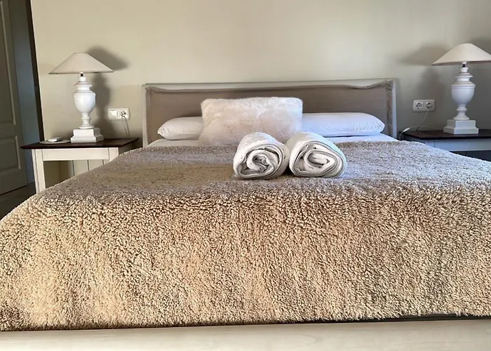 Willa Pool - Sauna - Cinema - Hot Tub - Sleeps 10 - Pets